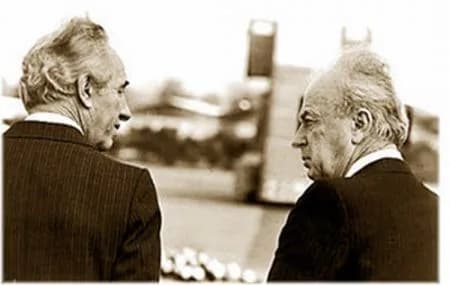 Yizhak Rabin - PM Yitzhak Rabin with President Shimon Peres.
For more from the IDF:
http://www.idfblog.com/, https://twitter.com/idfspokesperson/, http://www.facebook.com/idfonline/, http://www.idf.