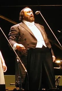 Luciano Pavarotti - Foto di Luciano Pavarotti durante un concerto