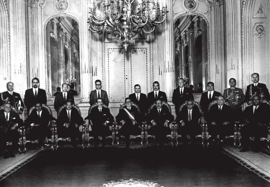 Salvador Allende - Salvador Allende y su Gabinete en 1970