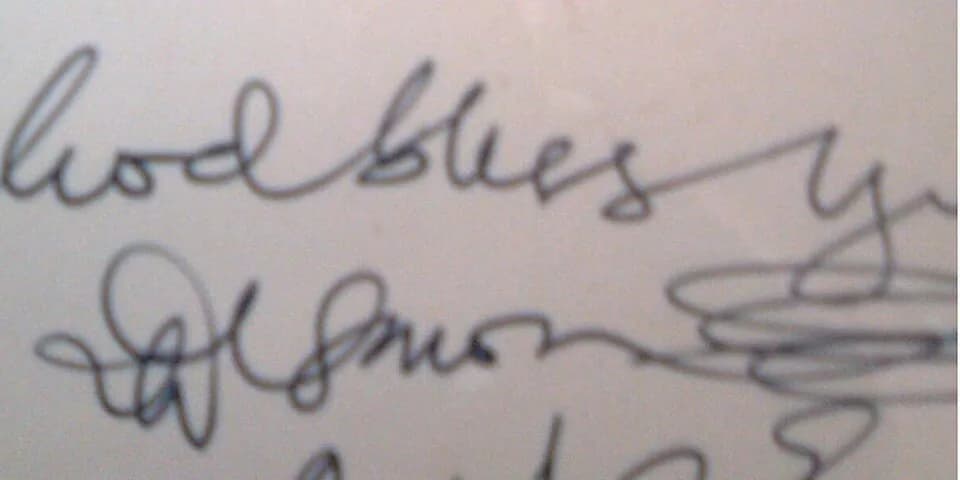 Desmond Tutu - Desmond Tutu's Autograph