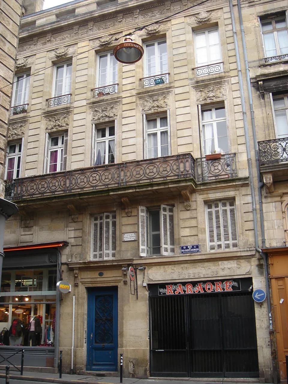 François Mauriac - Façade of the house where François Mauriac was born (86, rue du Pas-Saint-Georges, Bordeaux)