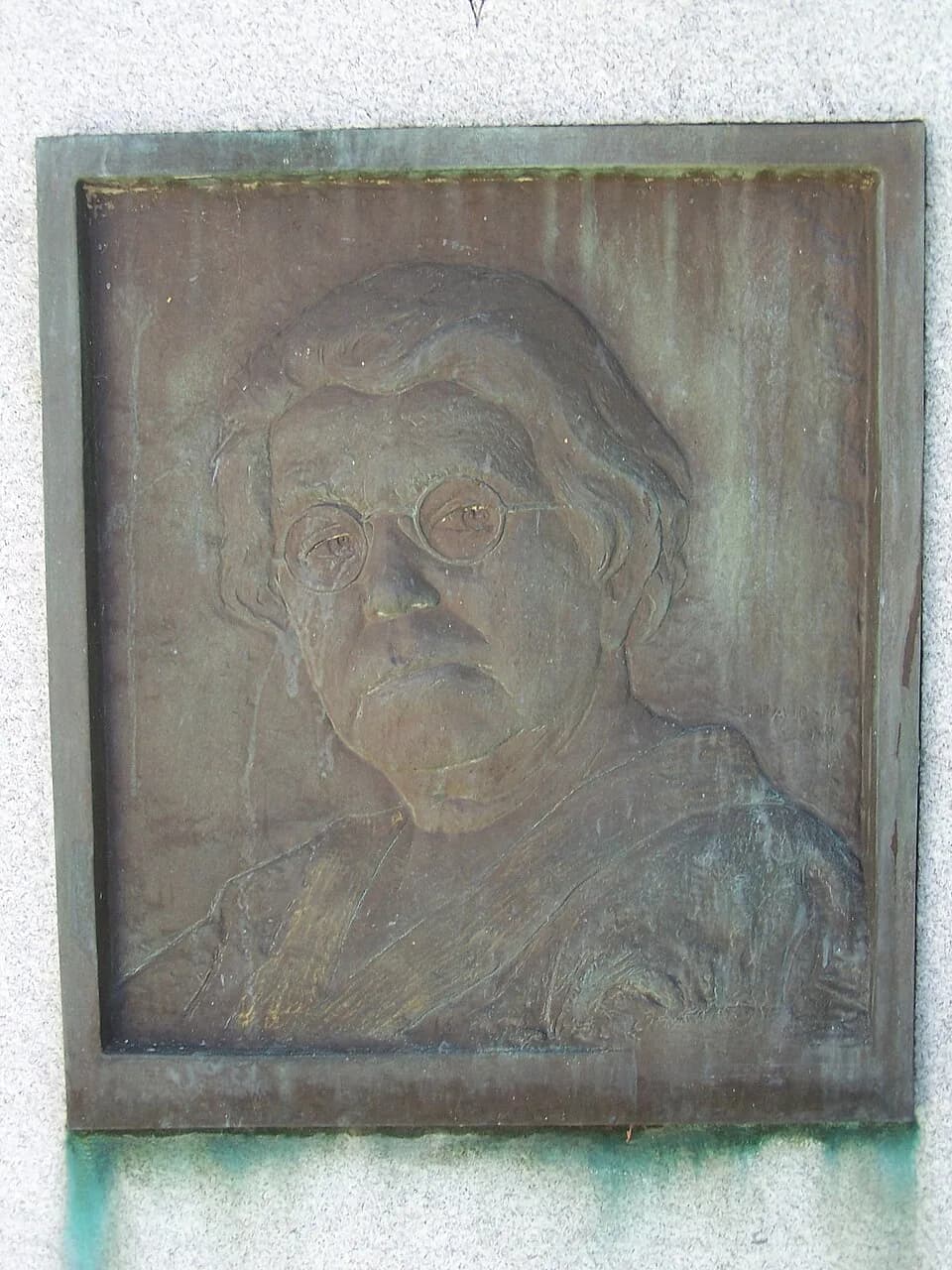 Emma Goldman - Bronze plaque relief of Emma Goldman on her gravestone, sculpted by Jo Davidson.