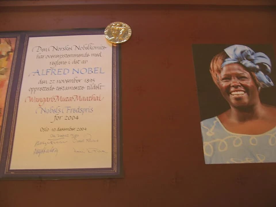 Wangari Muta Maathai - Norway, Oslo, Nobel Institute, Nobel Peace Price 2004 to Wangari Maathai
