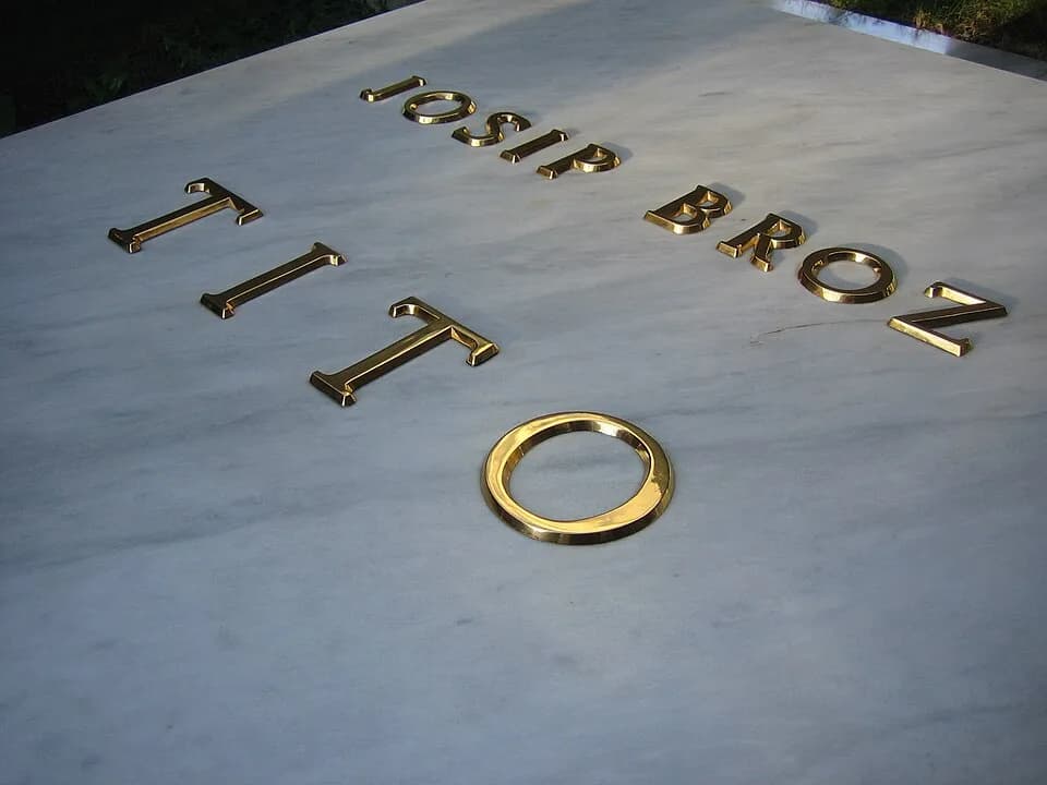 Josip Broz Tito - Tumba de Tito en Belgrado