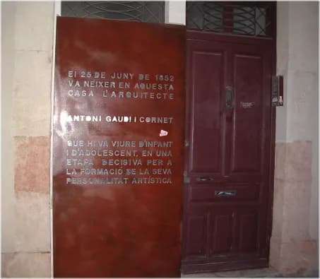 Antoni Gaudí - Casadegaudi-reus.png