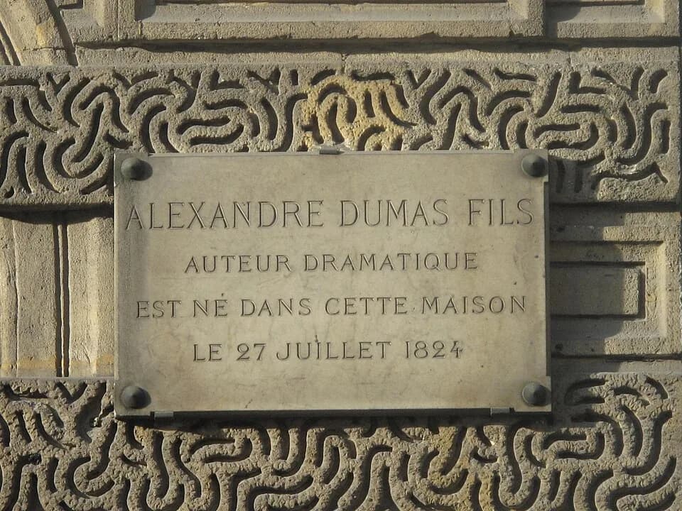 Alexandre Dumas fils - Building where was born Alexandre Dumas in Paris : Place Boieldieu, 2nd arrond.