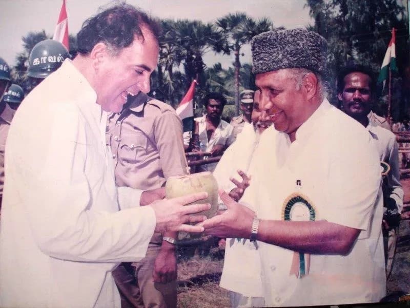Rajiv Gandhi - BSA with Former Indian PM Rajive Gandhi.