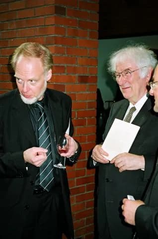 Seamus Heaney - Seamus Heaney (1939-2013), Irish writer and Tony Miłosz (son of Czesław Miłosz)