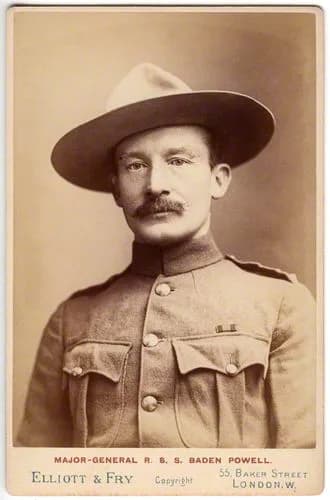 Robert Baden-Powell, 1st Baron Baden-Powell - Major-General Robert Stephenson Smyth Baden-Powell, 1896.
The photograph was taken for Elliott and Fry by Francis Henry Hart in 1896 at the time of the Ma