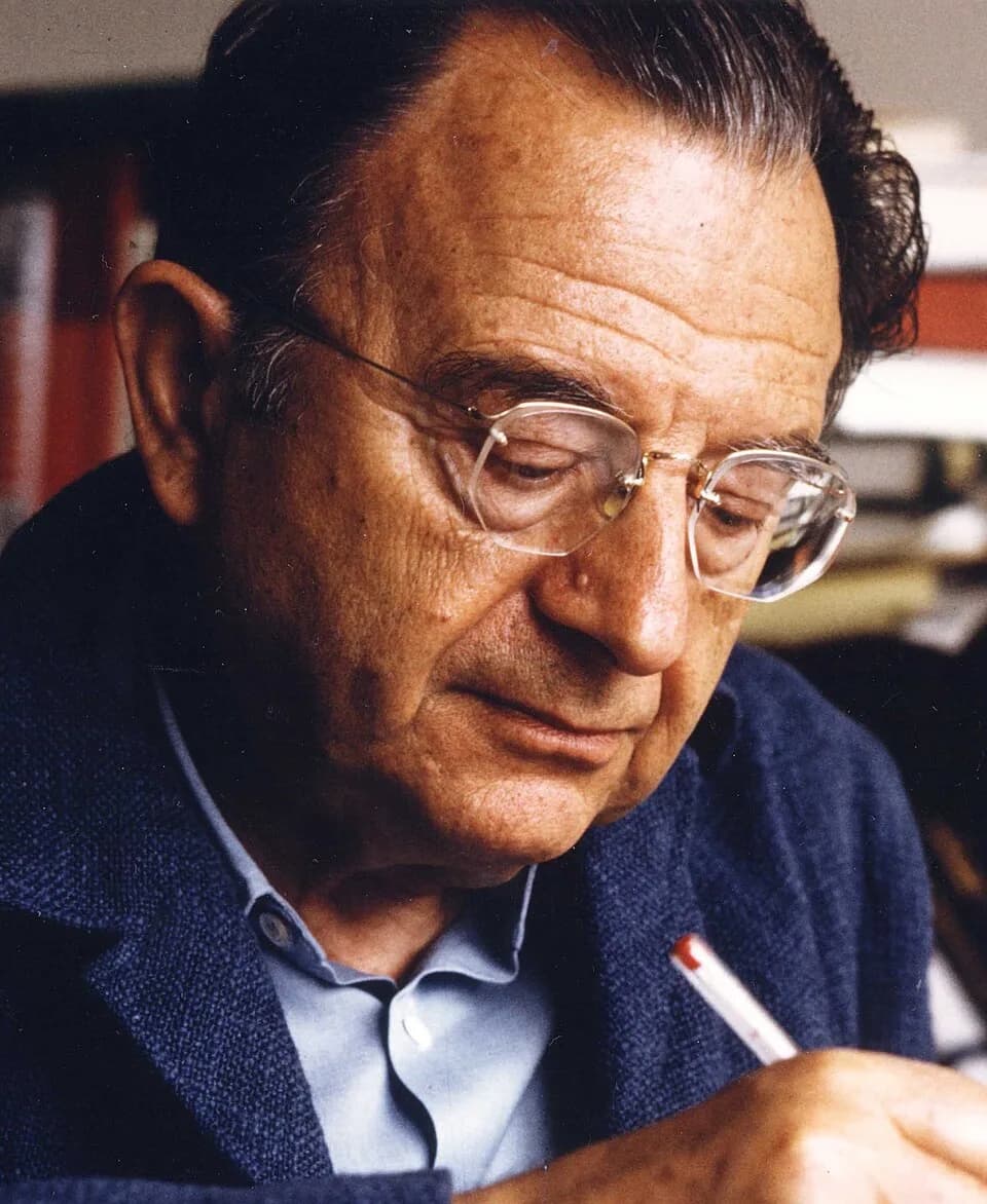 Erich Fromm - Erich Fromm
