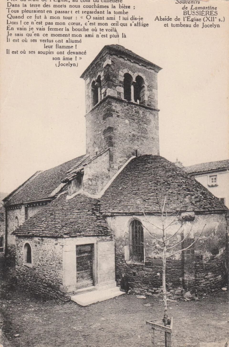 Alphonse de Lamartine - Bussières (Saône-et-Loire), kostel ze XII. stol. a hrob abbé Jocelyn Dumonta