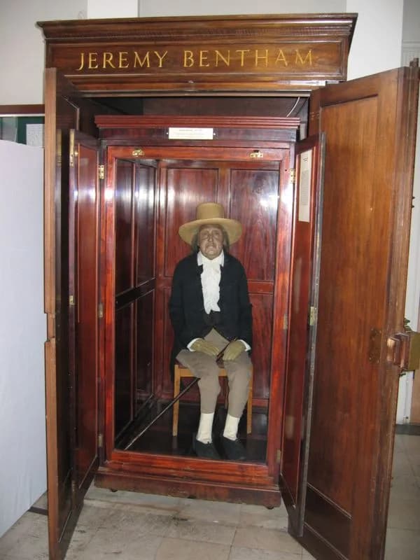 Jeremy Bentham Rollweiser - Jeremy Bentham's "Auto-Icon" at University College London.