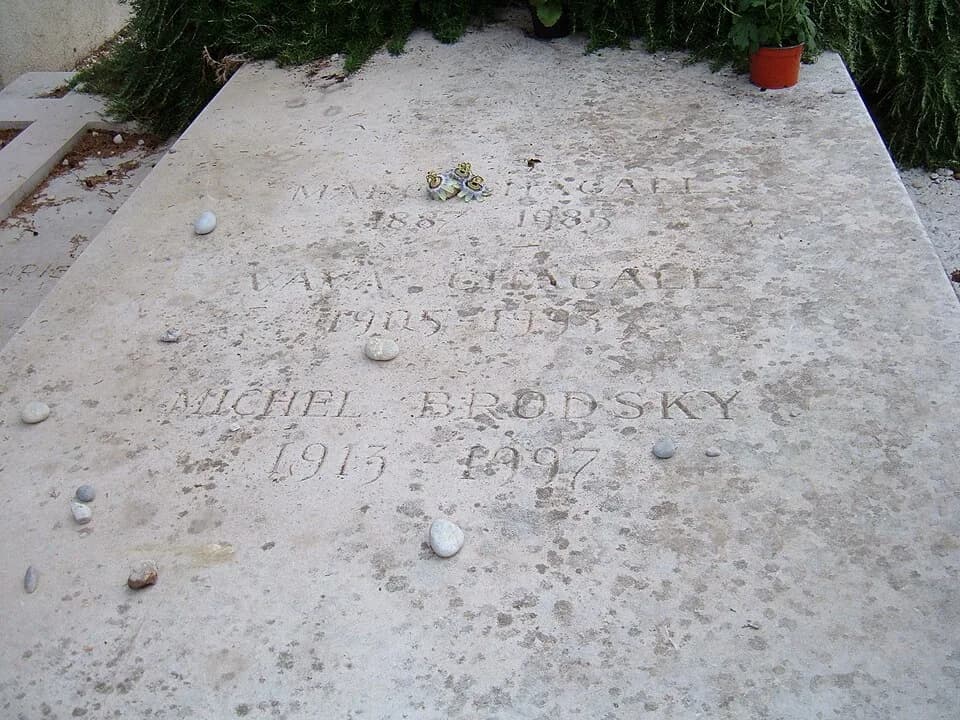 Marc Chagall - Marc Chagall's grave in the cemetery of Saint-Paul de Vence, Alpes-Maritimes department, France.