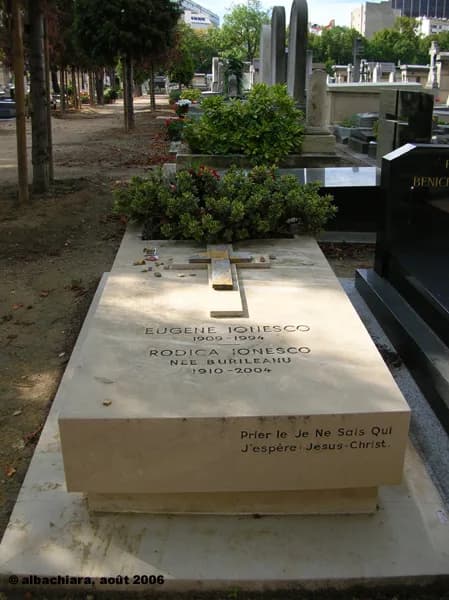 Eugène Ionesco - Tombe Ionesco.jpg