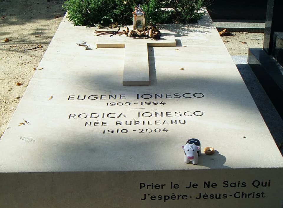 Eugène Ionesco - Tombstone of Eugene Ionesco