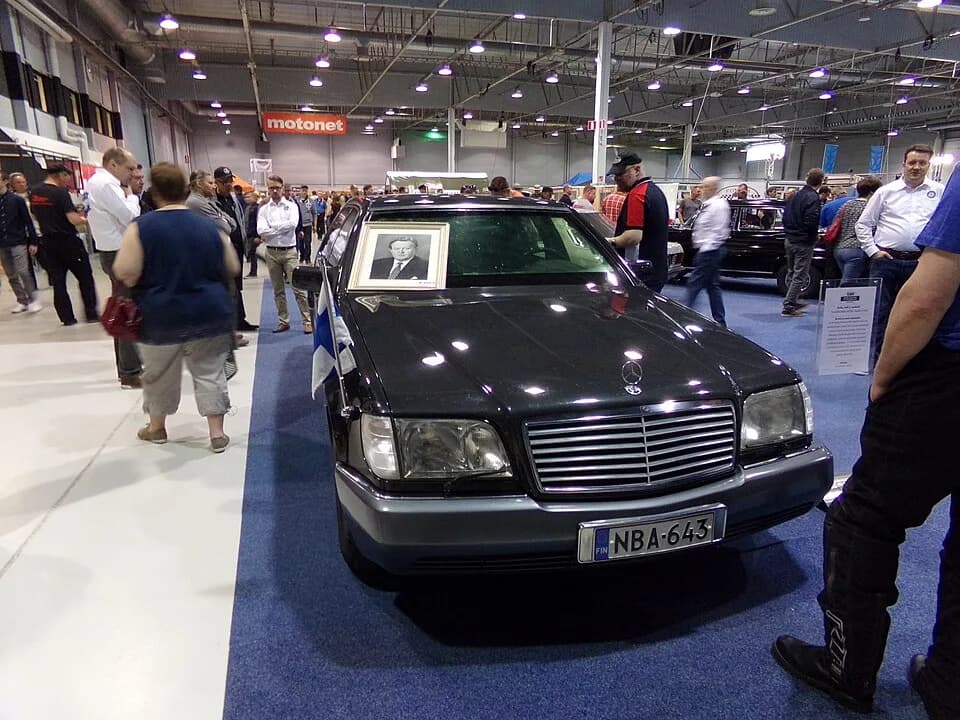 Martti Ahtisaari - Mercedes-Benz S-Class used by former Finnish president Martti Ahtisaari on display at the Lahti Classic Motor Show 2016.