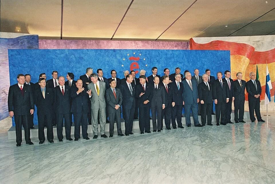 Martti Ahtisaari - The European Council met in Madrid under the Presidency of Felipe González, Spanish Prime Minister. Followed by a meeting of Heads of State and Government and Foreign Affairs Minist