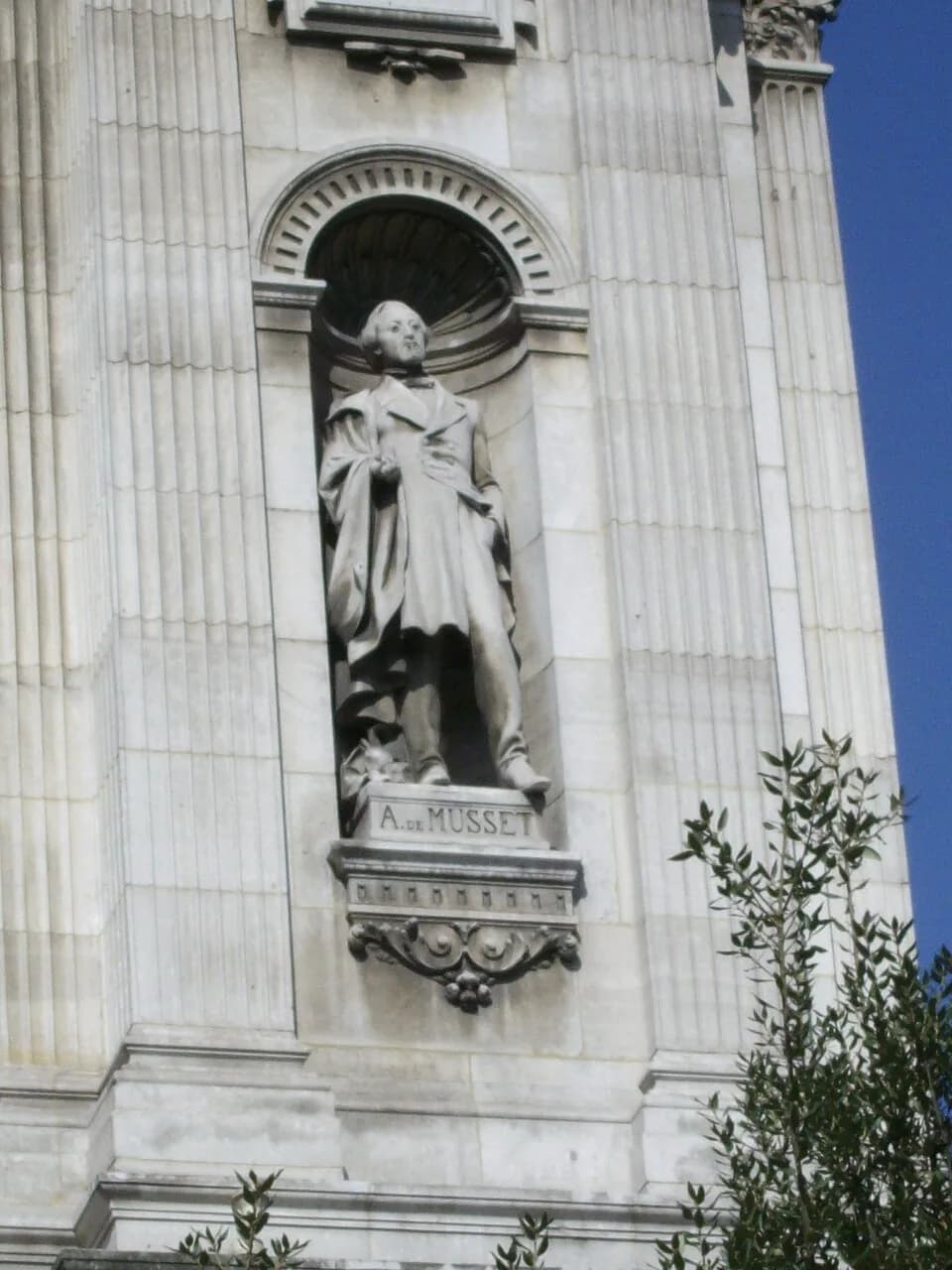 Alfred de Musset - Statues of the City Hall of Paris, France