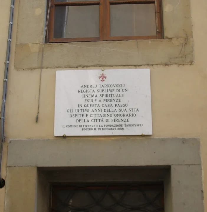 Andrei Tarkovsky - Palazzo gianni vegni, targa A. Tarkowskij