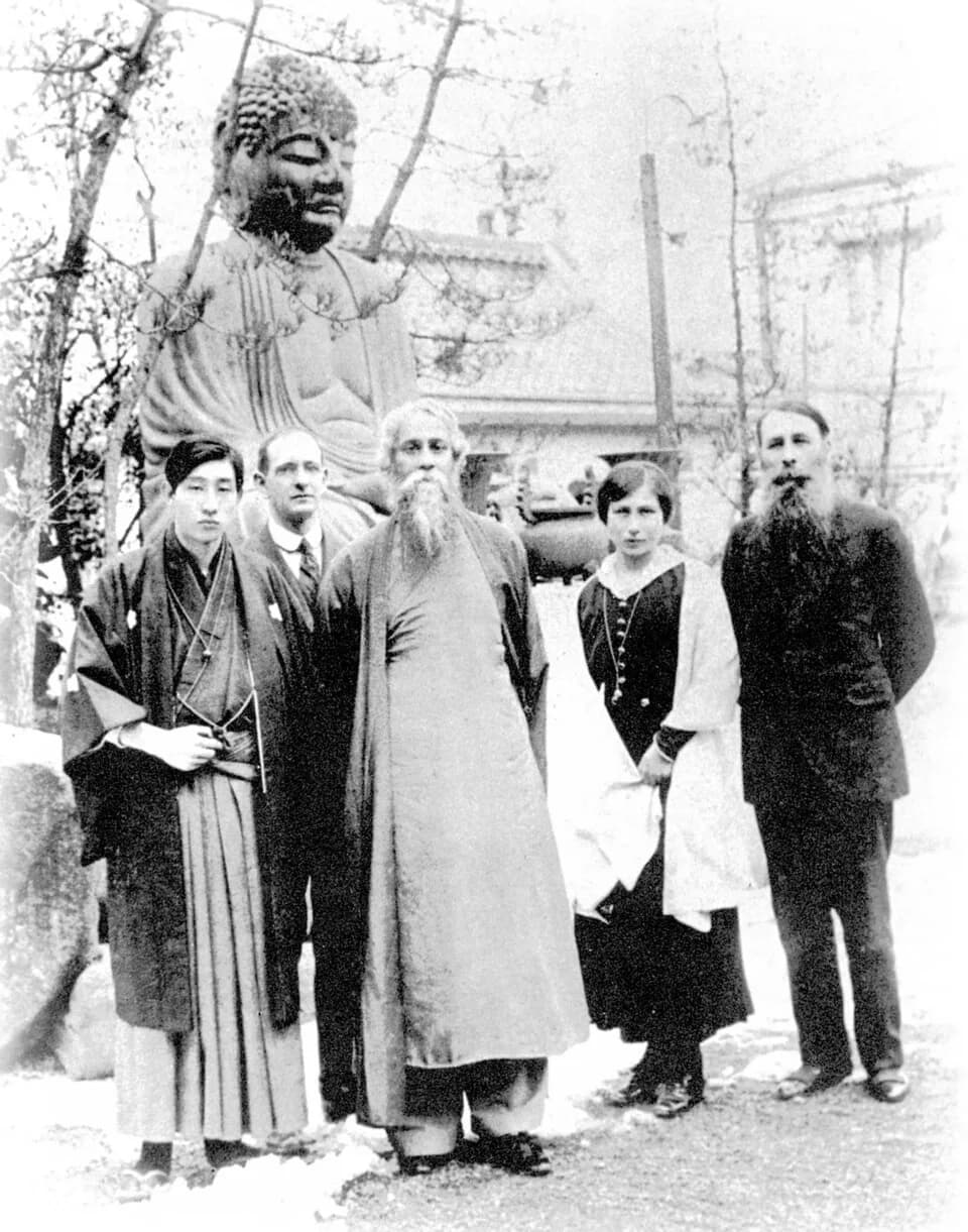 Aurobindo Ghosh - Rabindranath Tagore With the Mother (Mirra Alfassa, spiritual collaborator of Sri Aurobindo) and Paul Richard in Japan in June 1916.