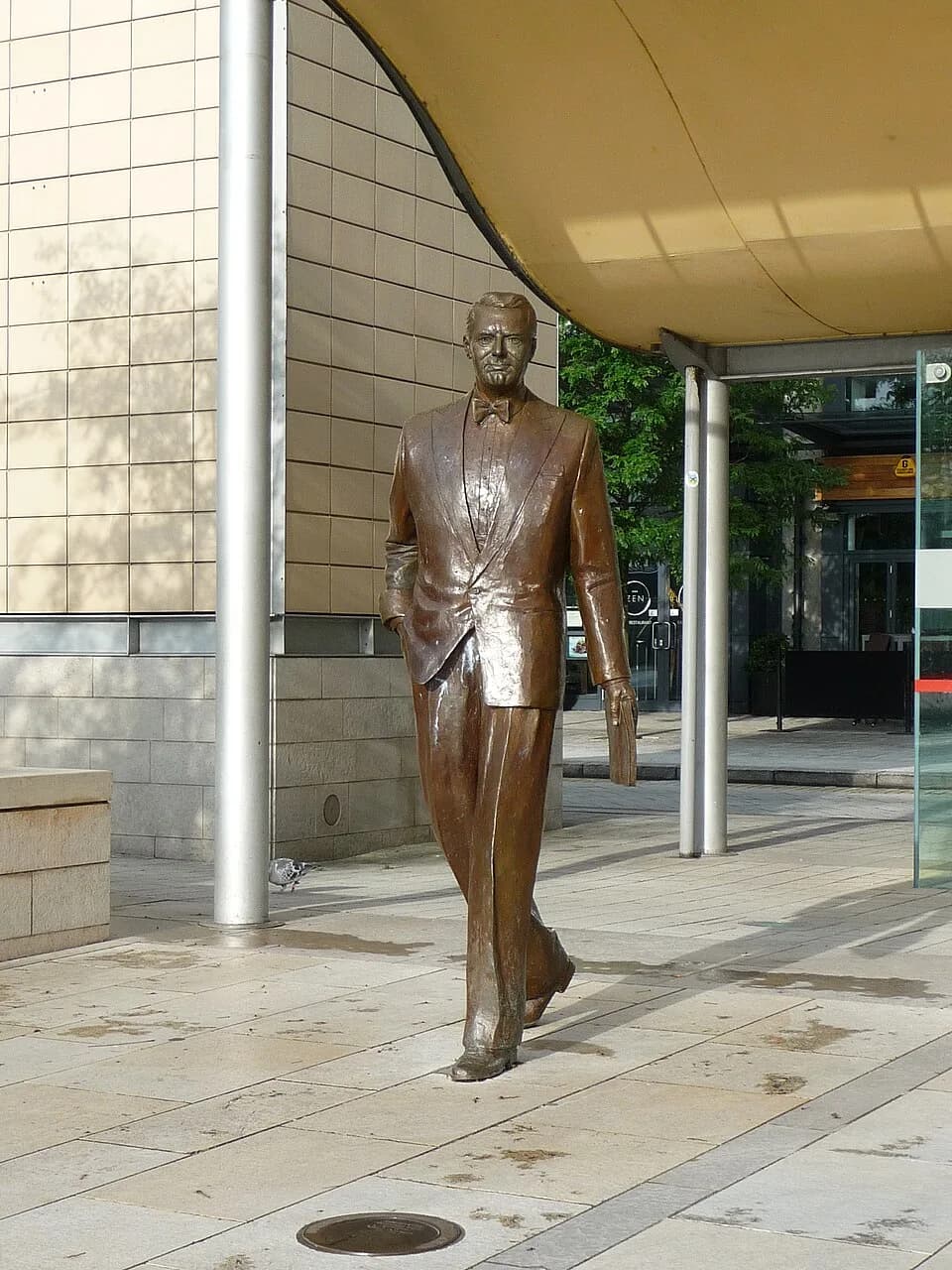 Cary Grant - Millennium Square