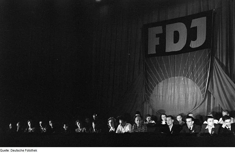Erich Honecker - Fotothek df pk 0000202 011.jpg