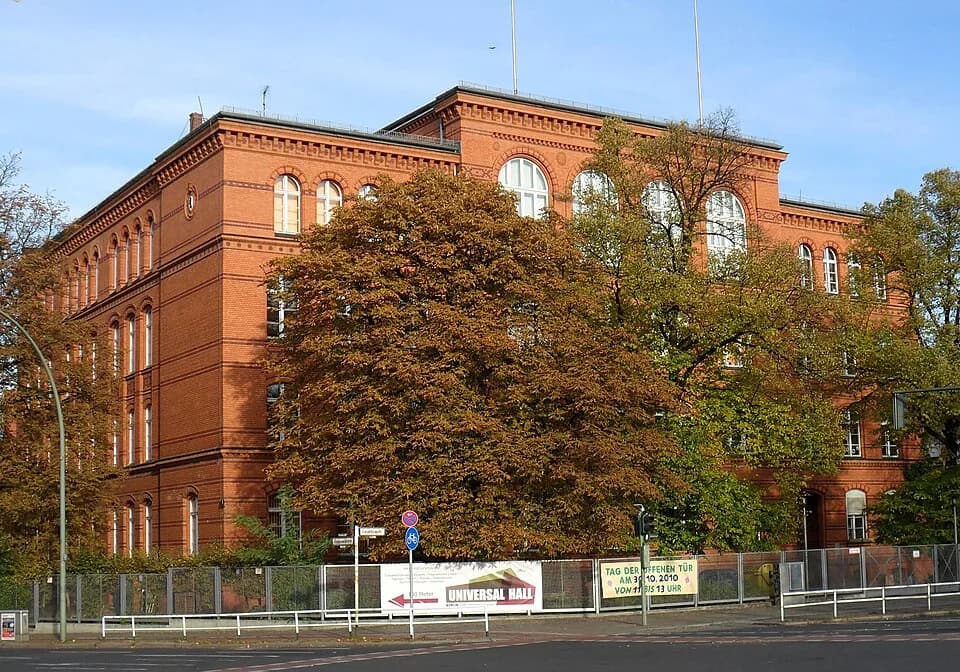 Miriam Makeba - Gotzkowsky-Primary School in Berlin-Moabit