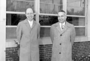 Eugene Wigner - EugeneWignerAlvinWeinberg.jpg