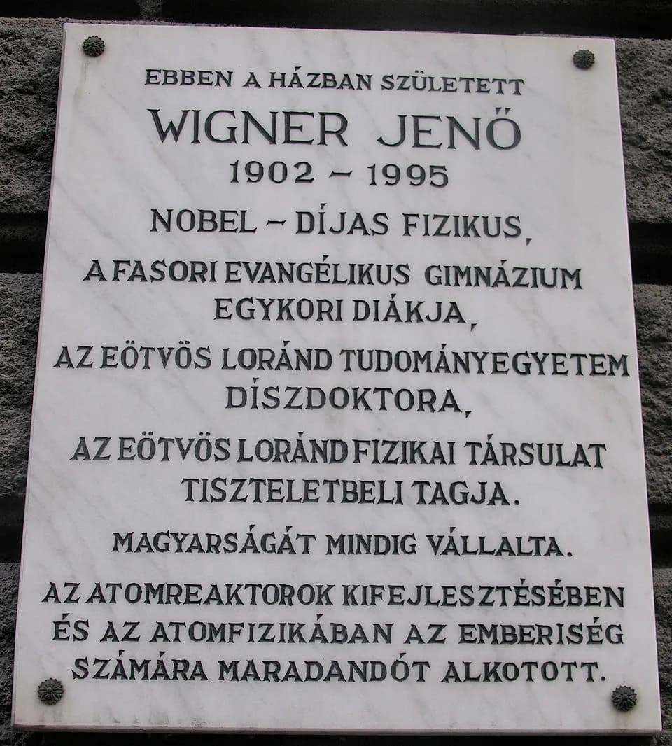 Eugene Wigner - Commemorative plaque of Eugene Wigner in Budapest District VI, Király Street No 76