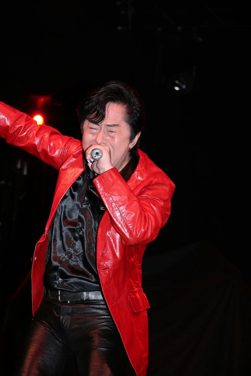 Ichirō Mizuki - Ichiro Mizuki live at Japan Expo 2007 (Paris, France).