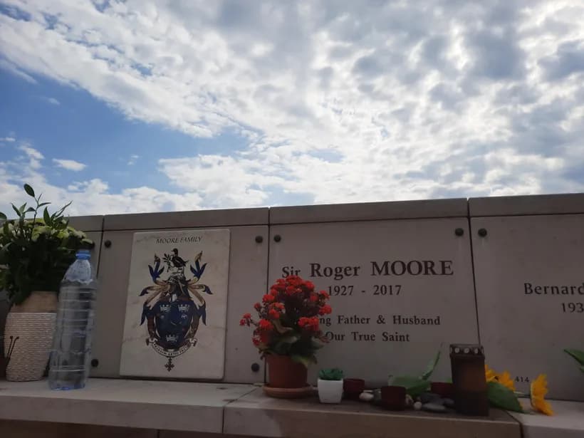Roger Moore - The English actor was born on 14 October 1927 in Stockwell, London. He is best known for portraying fictional secret agent James Bond in the Eon Productions film series, playing the char
