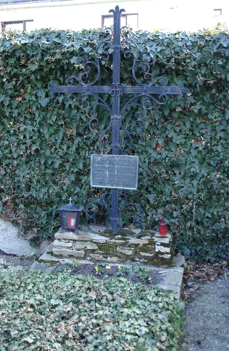 W. H. Auden - W. Auden's grave at the cemetery of Kirchstetten (Lower Austria)