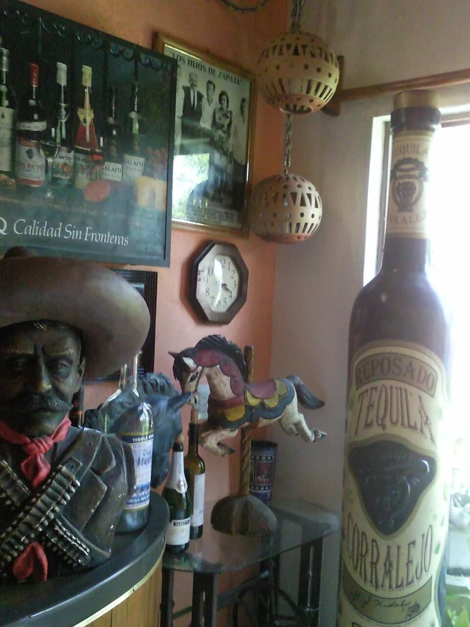 Emiliano Zapata - Souvenirs at the house of Emiliano Zapata's family (Cuautla, Morelos, Mexico)