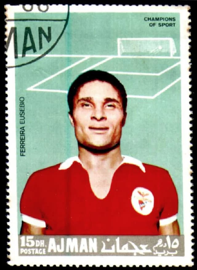 Eusébio Eusébio - Estampilla de Emiratos Arabes Unidos - Ajman Eusebio Ferreira Coleccion de personal de veronidae
