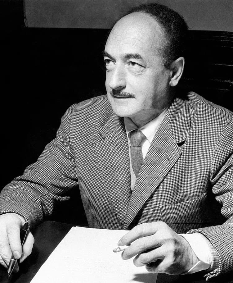 Salvatore Quasimodo - Salvatore Quasimodo in Italy