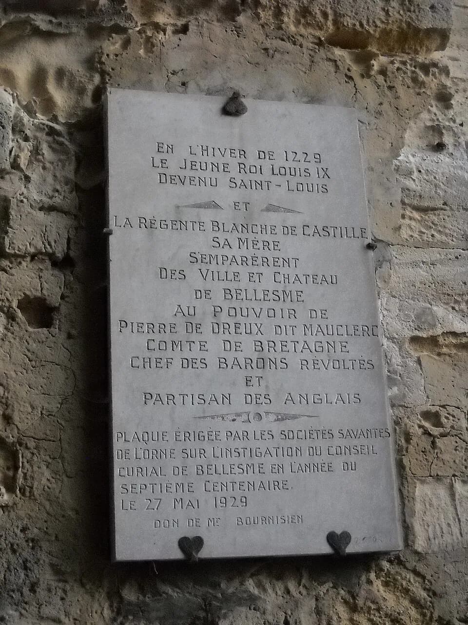 Louis IX of France - A plaque to King Louis IX, in Bellême, Orne, France.