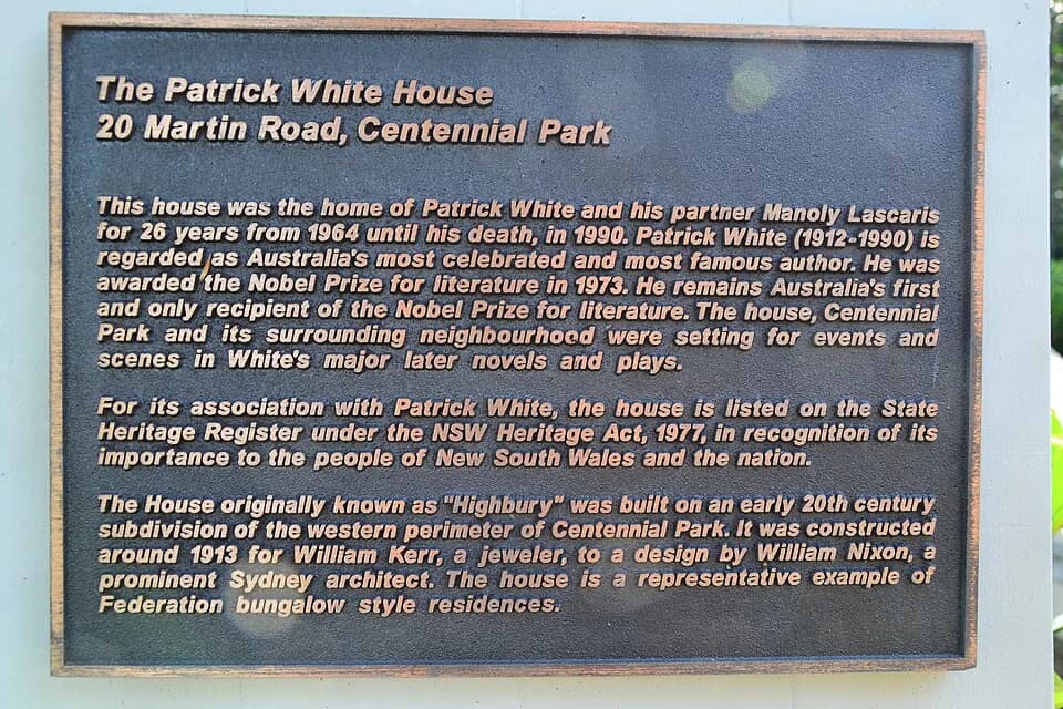 Patrick White - Plaque, Patrick White house, Centennial Park, Sydney