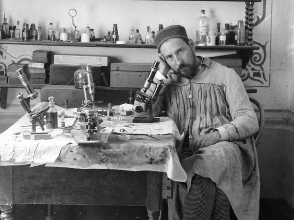 Santiago Ramón y Cajal - Ramón y Cajal (1884-1887), auto-portrait in Valencia.