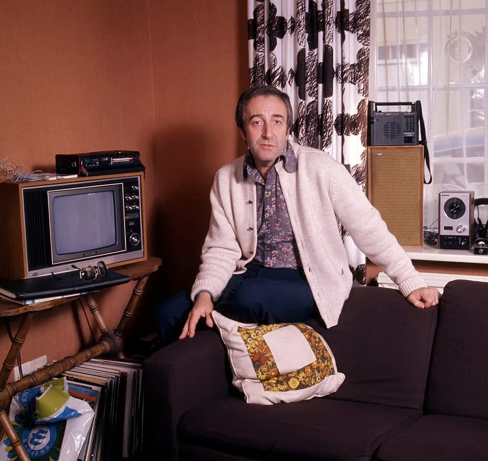 Peter Sellers - portrait of Peter Sellers at his home