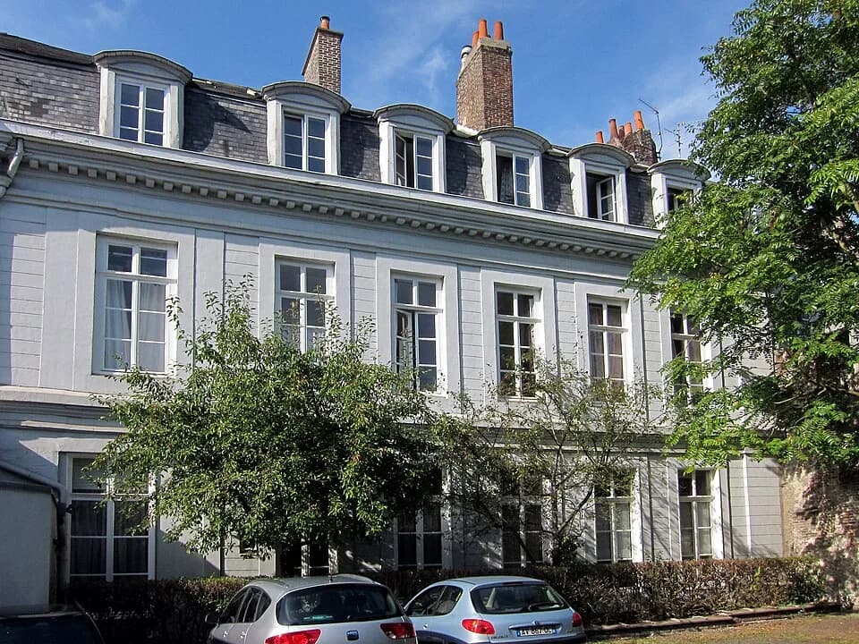 Marguerite Yourcenar - La résidence de la grand mère de Marguerite Yourcenar rue Jean-Moulin à Lille.