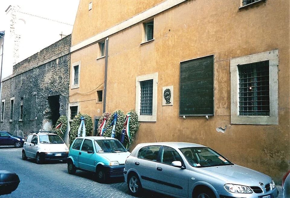 Aldo Moro - Memorial to Aldo Moro, Via Michelangelo Caetani, Roma.
Picture by Torvindus.