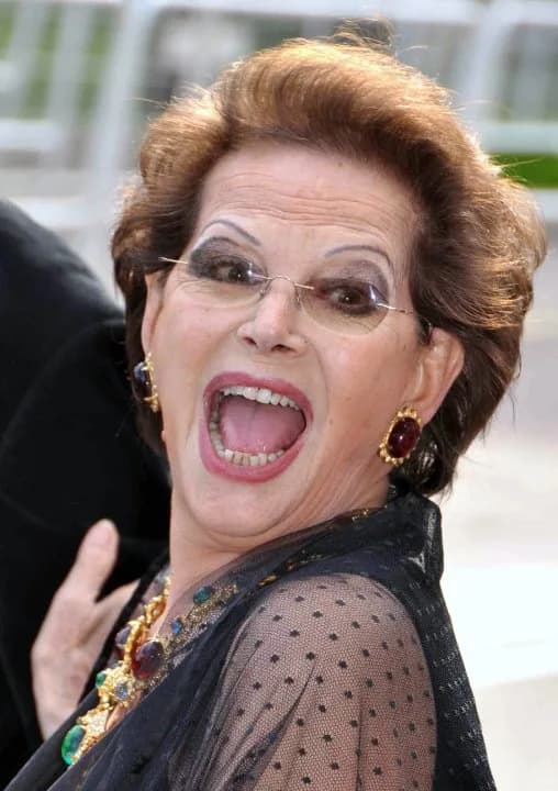 Claudia Cardinale - Claudia Cardinale au festival de Cannes