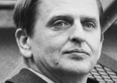 Olof Palme - Olof Palme in the early 1970s. Photo taken in Norra Bantorget during May Day