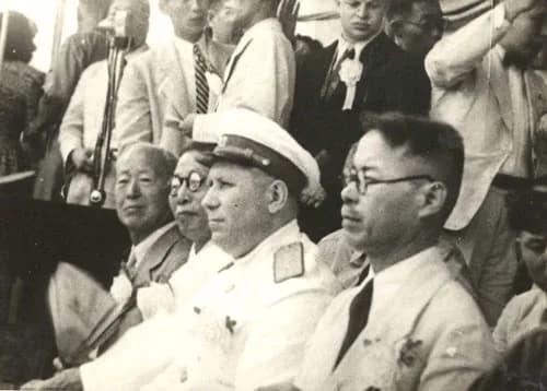 Syngman Rhee - 1946년 제1차 미소공위. 왼쪽부터 이승만, 김구, 스티코프, 안재홍.