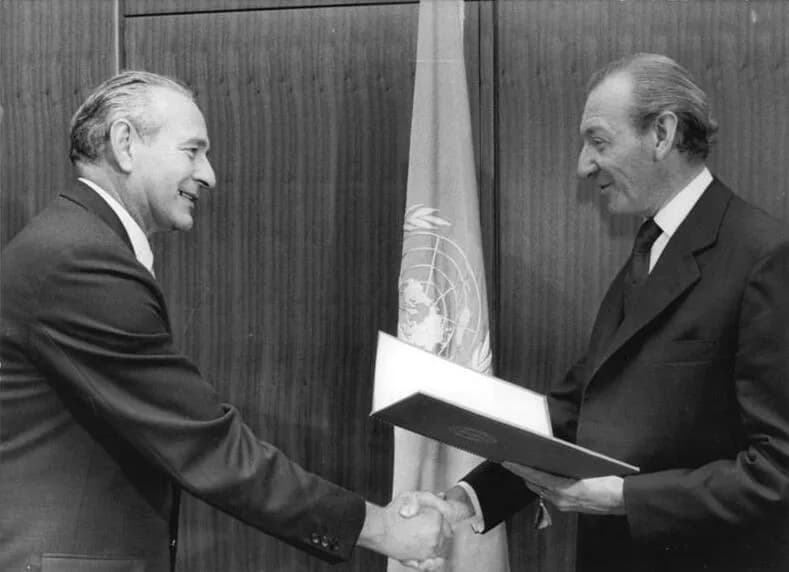 Kurt Waldheim - For documentary purposes the German Federal Archive often retained the original image captions, which may be erroneous, biased, obsolete or politically extreme. ADN-ZB Spremberg 21.9.7