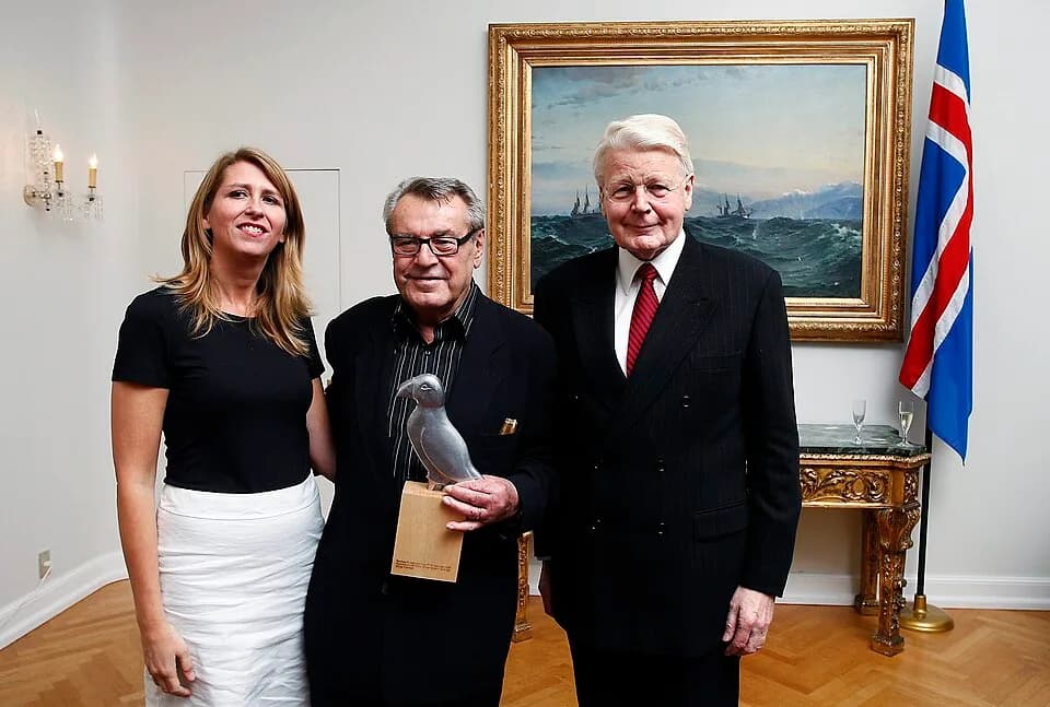 Miloš Forman - Reykjavík International Film Festival (RIFF), 2009. Honorary life-time achievement award for director Miloš Forman. From left to right: Hrönn Marinósdóttir, festival director; Miloš For