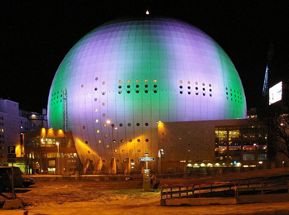 Avicii Avicii - Globen (The Globe Arena), Stockholm, Sweden, December 20, 2006.

Photo: Fredrik Posse/Stryngford Photo