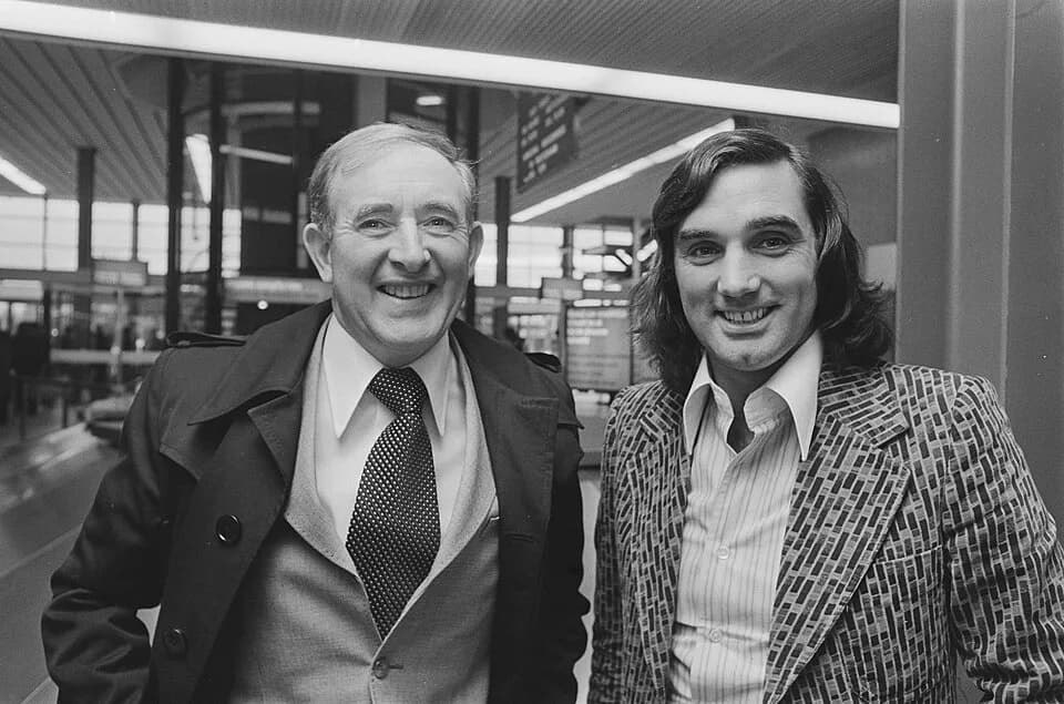 George Best - Portrait de fr:Danny Blanchflower et fr:George Best