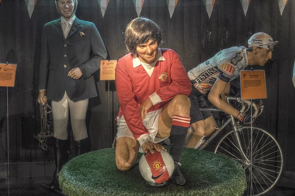 George Best - Camera: Nikon D5000

Luminance HDR, Mantiuk '06