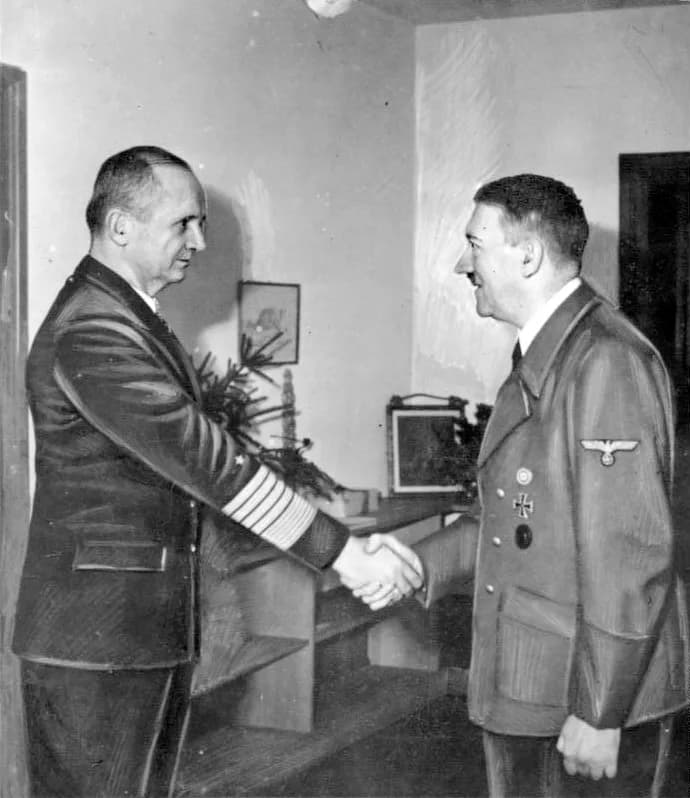 Karl Dönitz - For documentary purposes the German Federal Archive often retained the original image captions, which may be erroneous, biased, obsolete or politically extreme. Karl Dönitz, Adolf Hitler